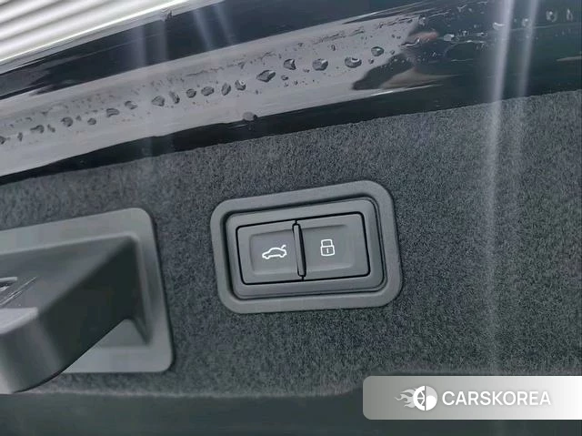 Audi A8 id 4291167 из Китая 24