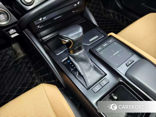 Lexus ES id 4321290 из Китая 18