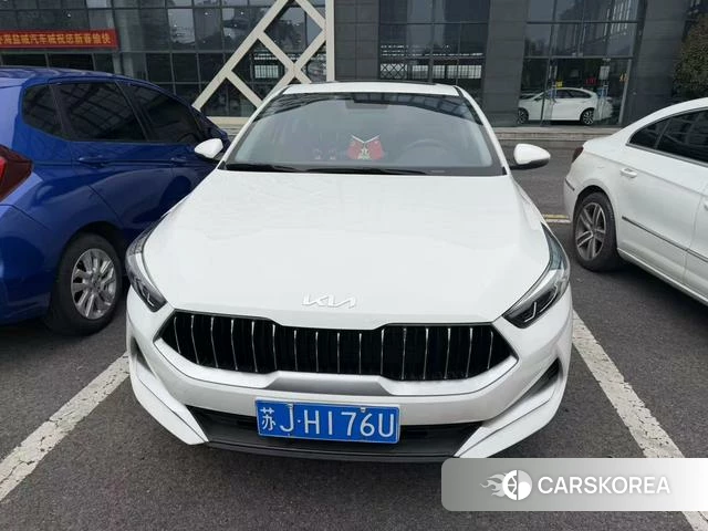 Kia K3 2022 Белый из Китая, фото 6