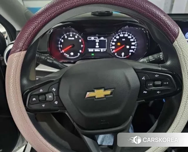 Chevrolet (GM Daewoo) Trax Crossover 2024 Белый из Кореи, фото 6