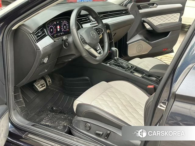 Volkswagen Magotan id 4290868 из Китая 7