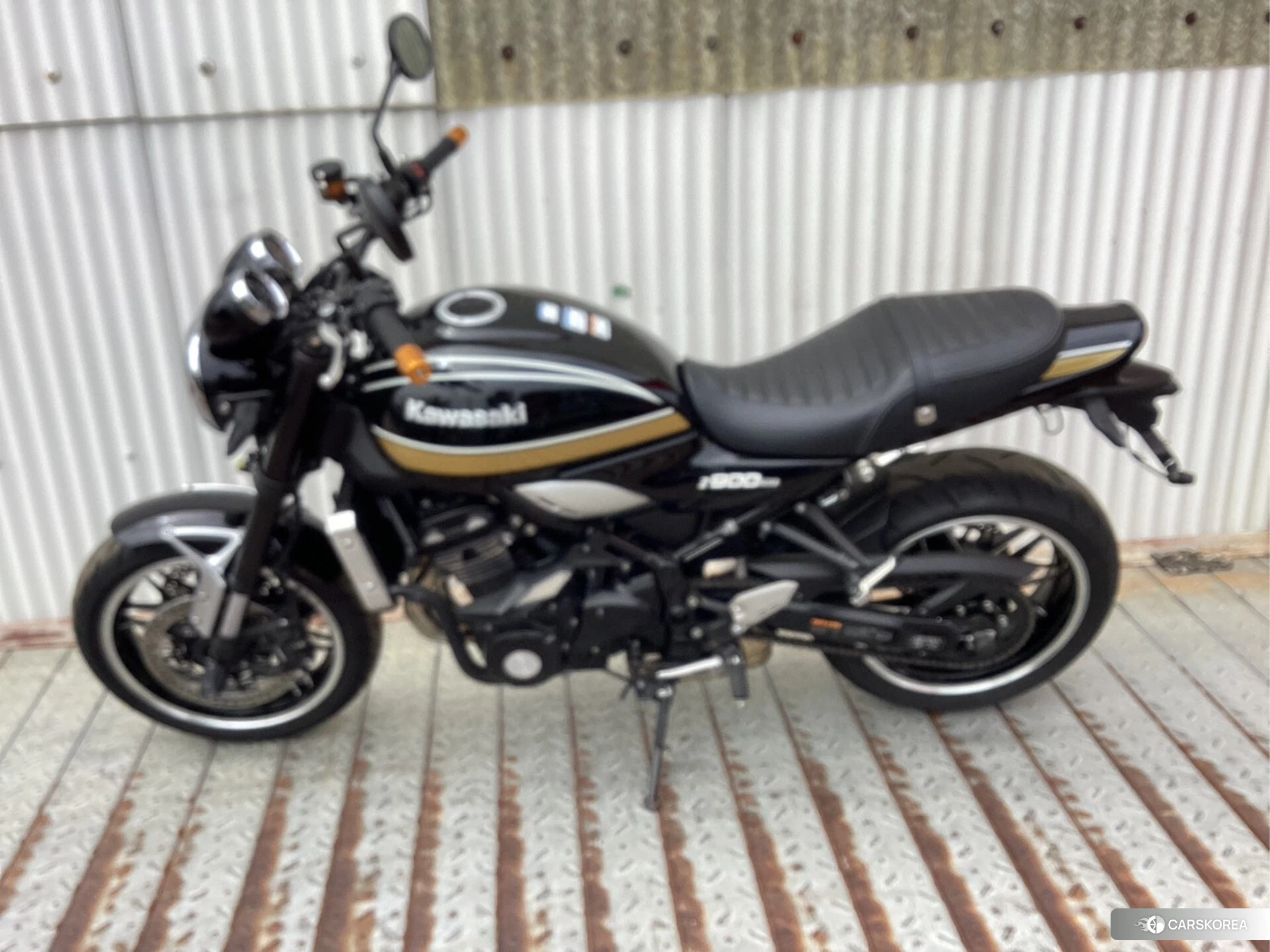 Kawasaki Z900RS id 3950369 из Японии 7