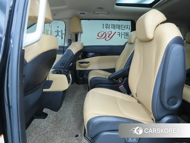 Kia Carnival 4th generation id 4202864 из Кореи 16