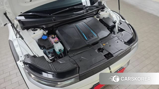 Hyundai Ionic 5 id 3839659 из Кореи 16