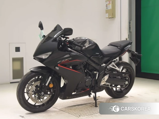 Проданный Honda CBR650R E-CLUTCH 2024 из Японии, фото 3