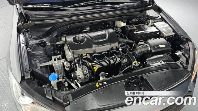 Hyundai Avante AD id 2273085 из Кореи 16