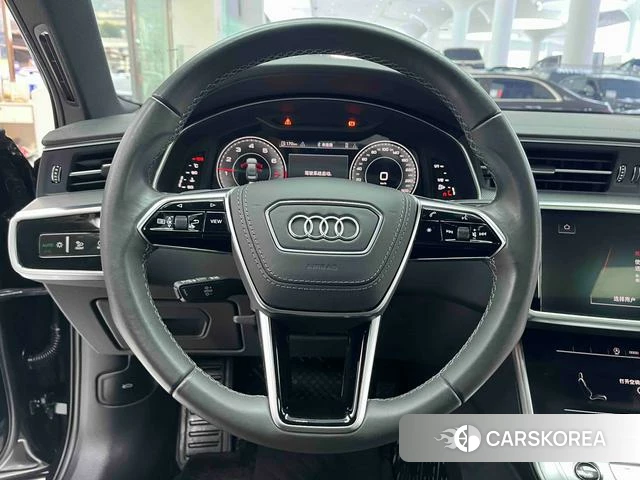Audi A6L id 4258926 из Китая 18