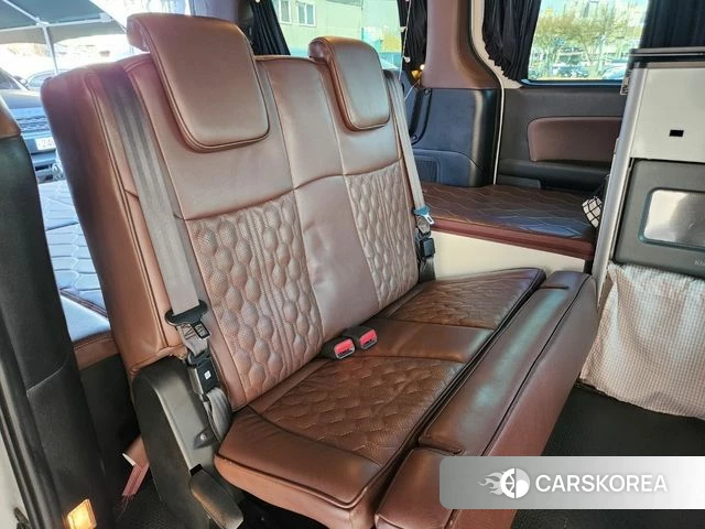 Hyundai The New Grand Starex id 4894770 из Кореи 16