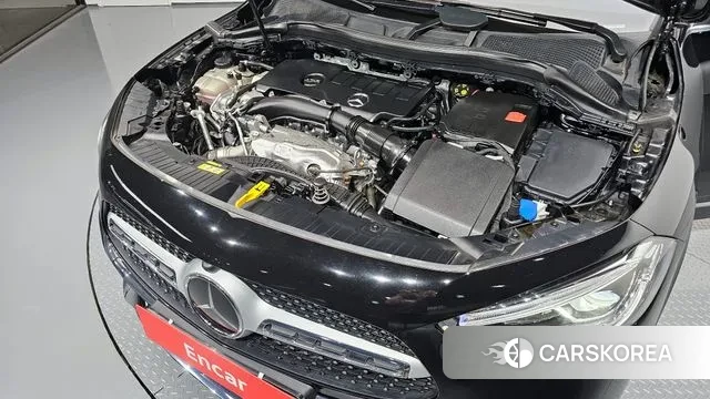 Mercedes-Benz GLA - Class H247 id 3042932 из Кореи 16