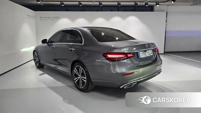 Mercedes-Benz E-Class W213 id 3324159 из Кореи 16