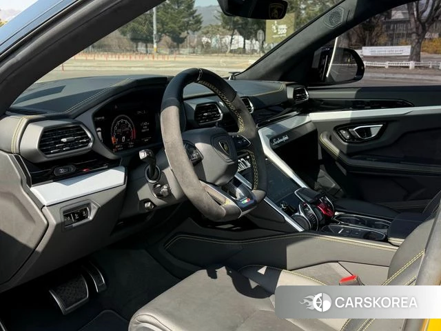 Lamborghini Urus id 3853453 из Кореи 16