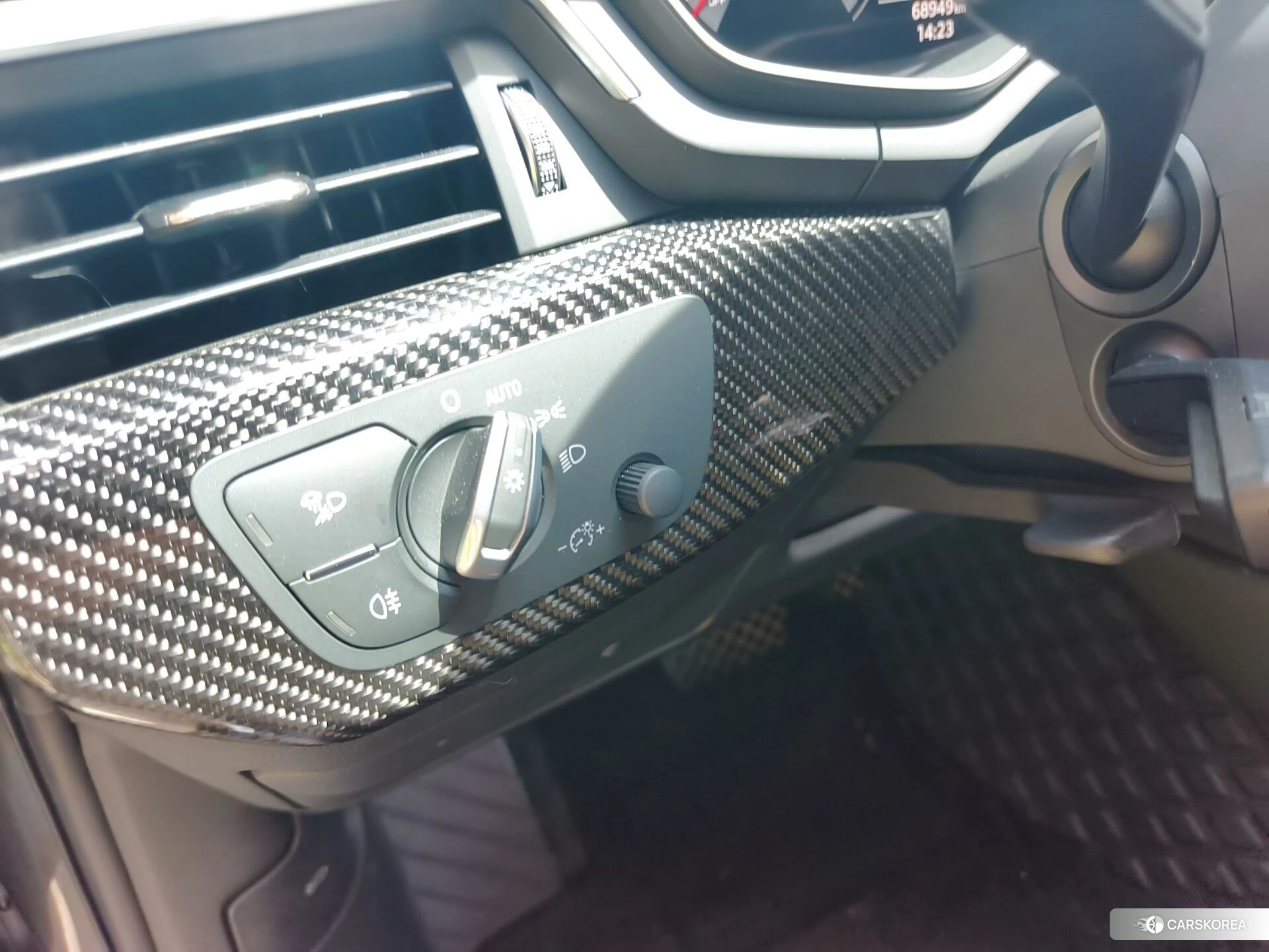 Audi A4L id 4487526 из Китая 17