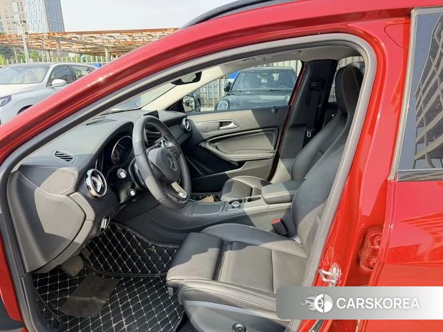 Mercedes-Benz GLA 2018 Красный из Китая, фото 6