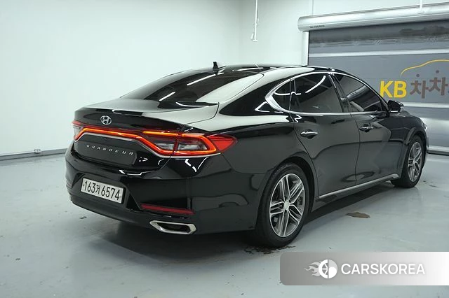 Hyundai Grandeur IG id 3820950 из Кореи 16
