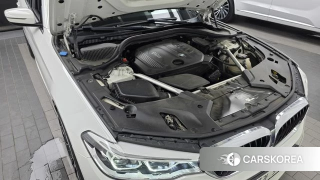 BMW 5 Series (G30) id 4677884 из Кореи 16