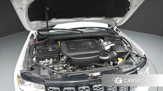 Jeep Grand Cherokee id 4765174 из Кореи 16