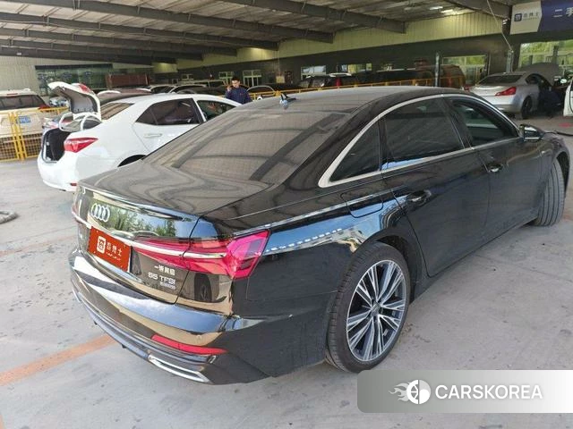 Audi A6L 2021 Черный из Китая, фото 6