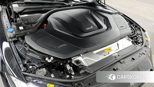 BMW i4 id 3734650 из Кореи 16