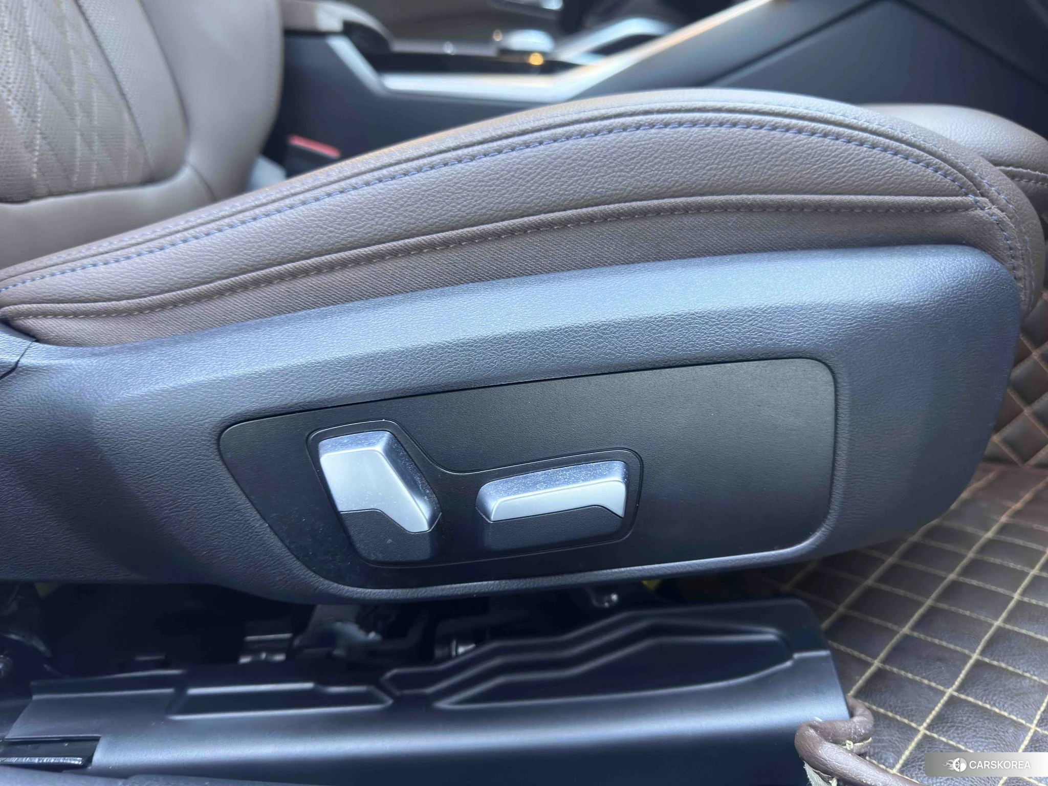 BMW 3 series id 4467583 из Китая 20