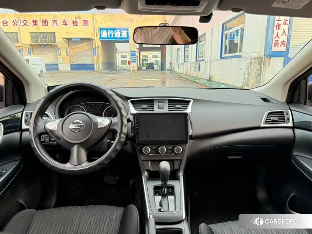 Nissan Sylphy 2026 Silver/gray из Китая, фото 6