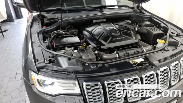 Jeep Grand Cherokee id 2834452 из Кореи 16