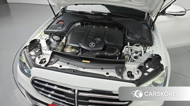 Mercedes-Benz E-Class W213 id 4636957 из Кореи 27