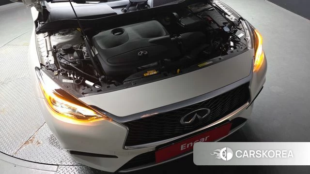 Infiniti Q30 id 4581739 из Кореи 30