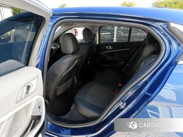 BMW 1 Series (F40) id 3764415 из Кореи 14