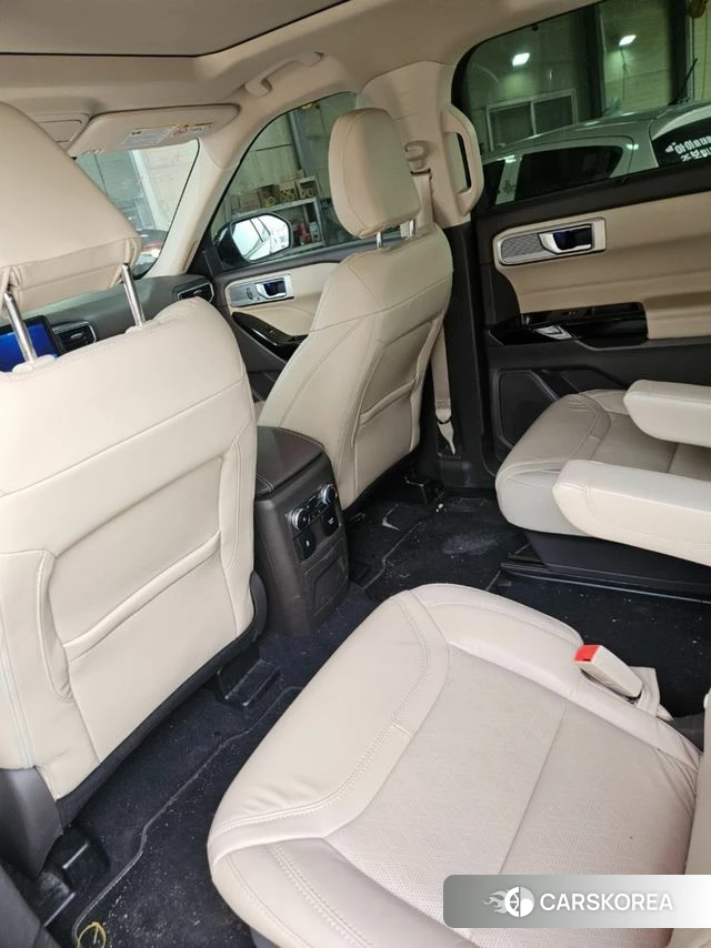 Ford Explorer 6th Generation 2022 Белый из Кореи, фото 6