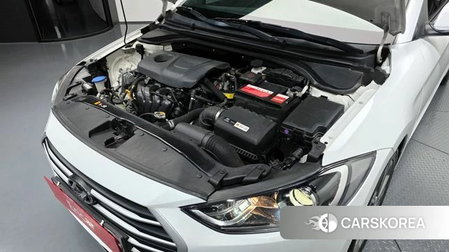 Hyundai Avante AD id 4310989 из Кореи 27
