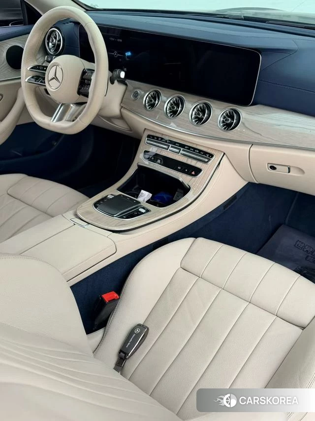 Mercedes-Benz E-class (imported) 2023 Темно-серый из Китая, фото 6
