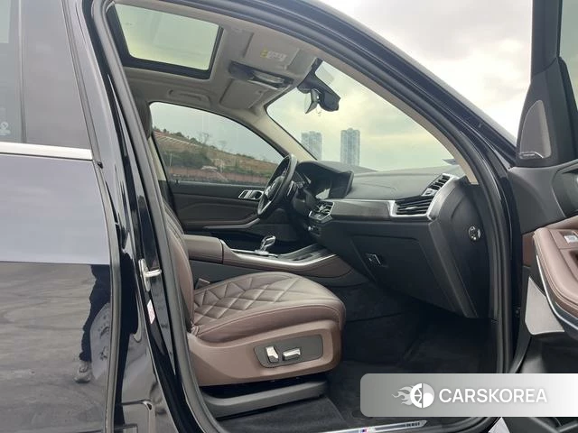 BMW X5 id 4313604 из Китая 21