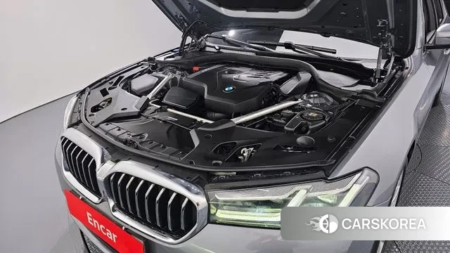 BMW 5 Series (G30) id 3262827 из Кореи 16