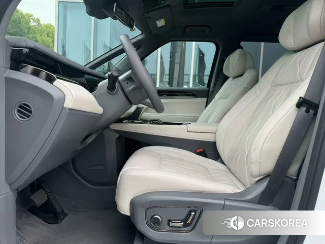 Extremely krypton ZEEKR 009 2025 Белый из Китая, фото 6