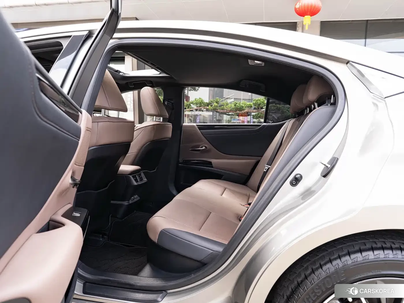 Lexus ES id 4570811 из Китая 17