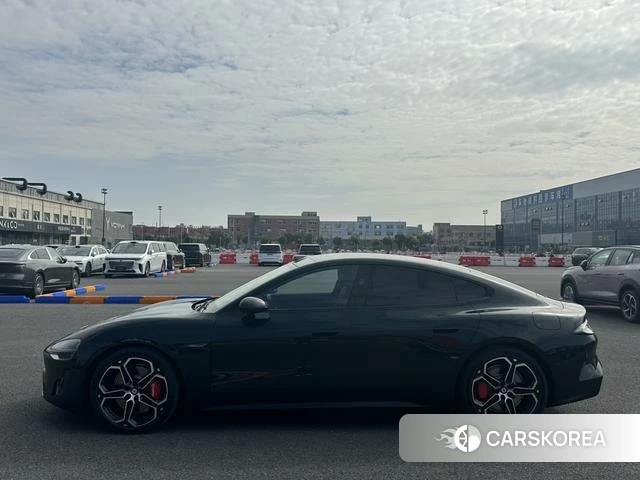 Xiaomi Car Xiaomi SU7 id 3920864 из Китая 12