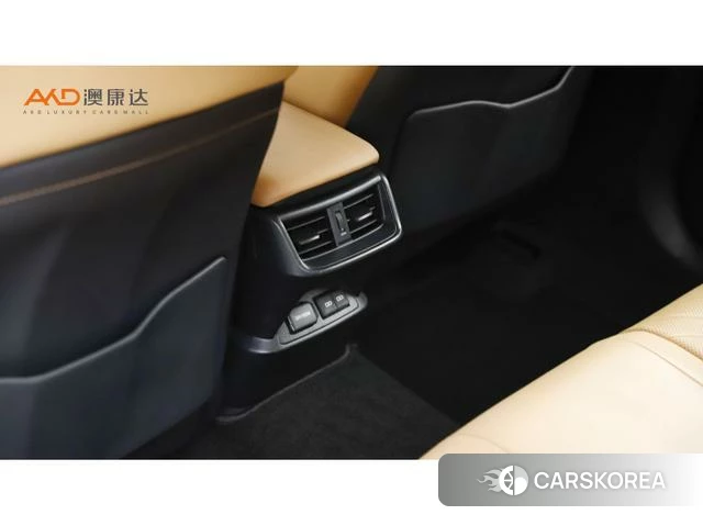 Lexus ES 2022 Серебристо-серый из Китая, фото 6