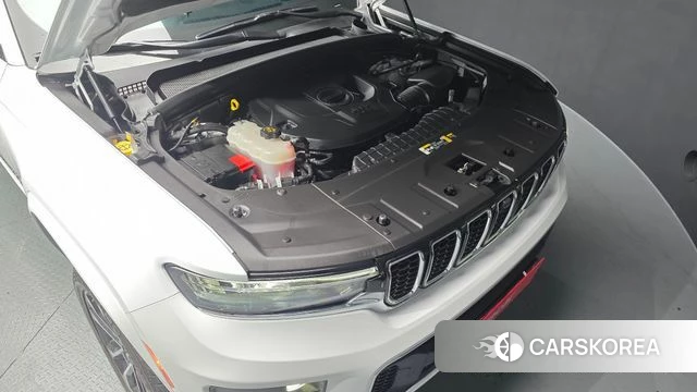 Jeep Grand Cherokee (WL) id 3806313 из Кореи 16