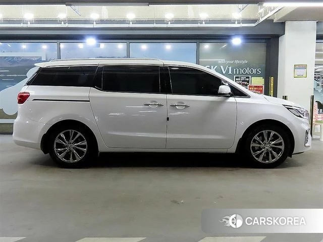 Kia The New Carnival id 3801345 из Кореи 16