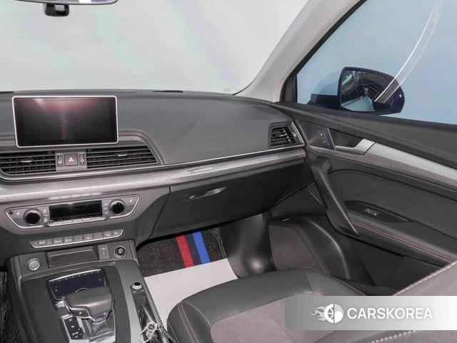 Audi Q5L id 4234887 из Китая 30