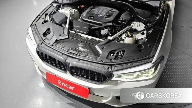 BMW 5 Series (G30) id 4446557 из Кореи 16