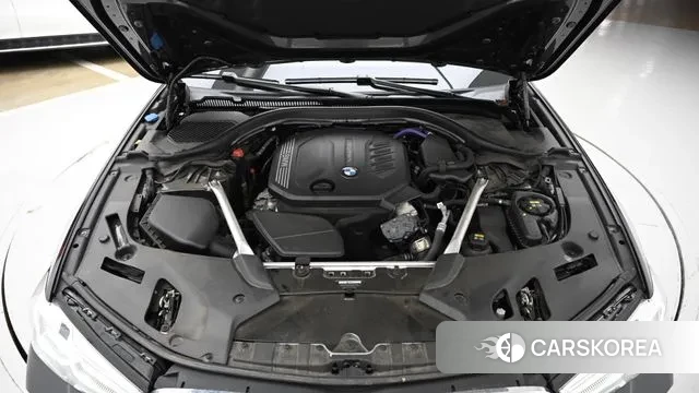 BMW 5 Series (G30) id 2969967 из Кореи 16