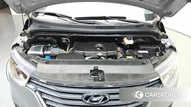 Hyundai The New Grand Starex id 4609982 из Кореи 16