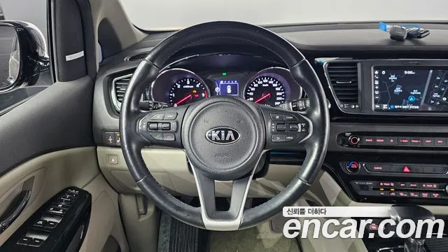 Kia All New Carnival id 2791649 из Кореи 16