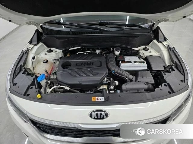 Kia Seltos id 4732119 из Кореи 12