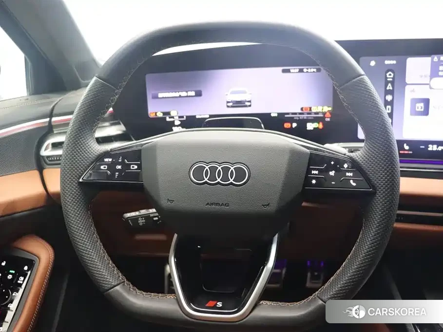 Audi A5L id 4577622 из Китая 10