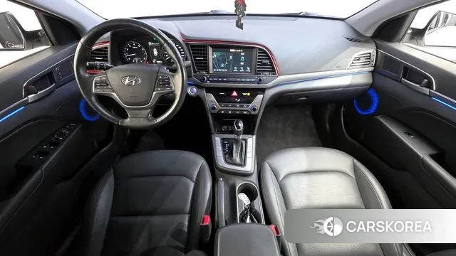 Hyundai Avante AD id 3647366 из Кореи 16