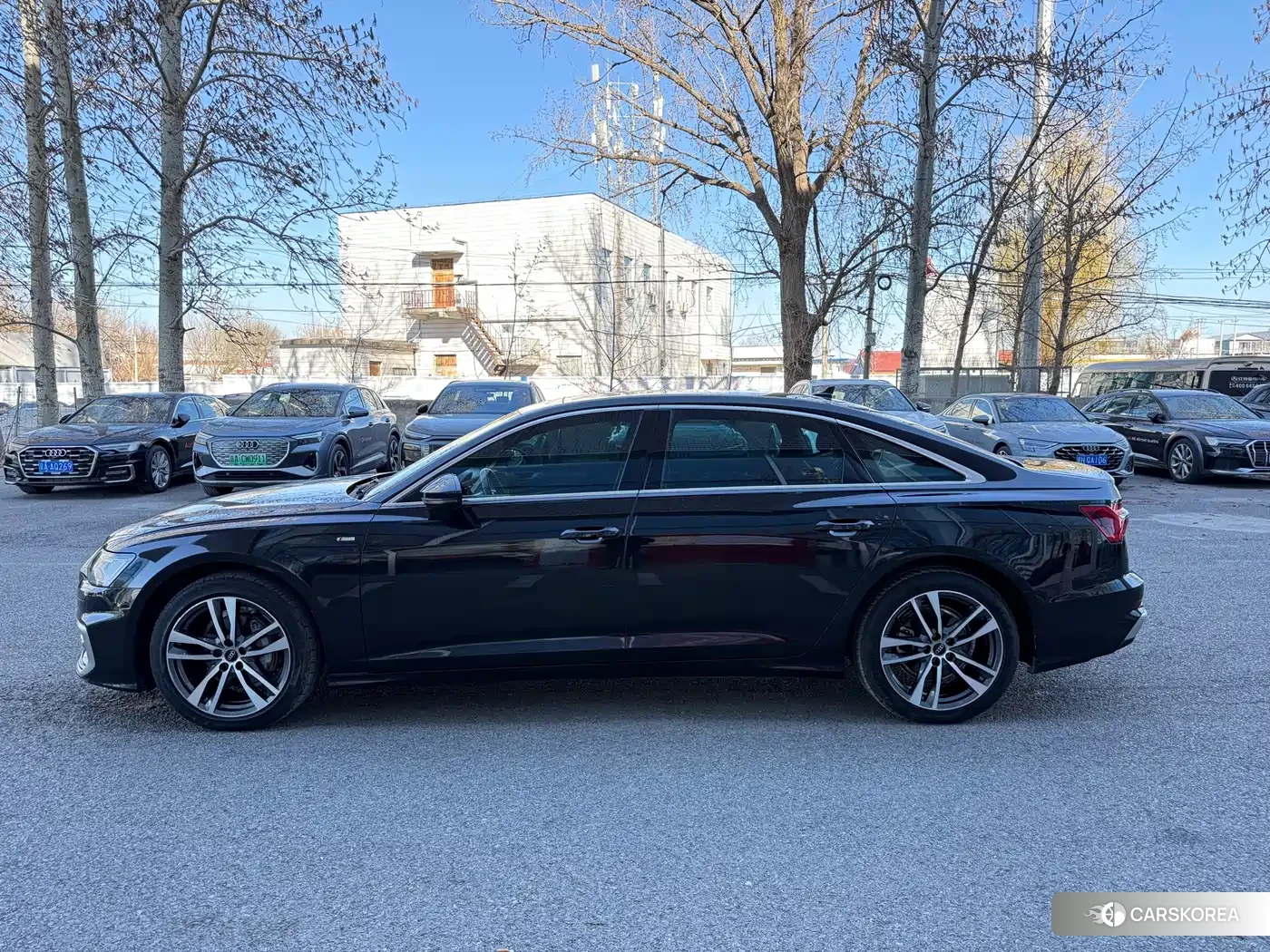 Audi A6L id 4576441 из Китая 11