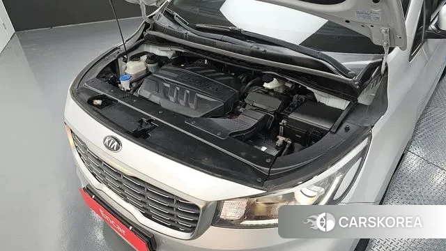 Kia The New Carnival id 3578823 из Кореи 16