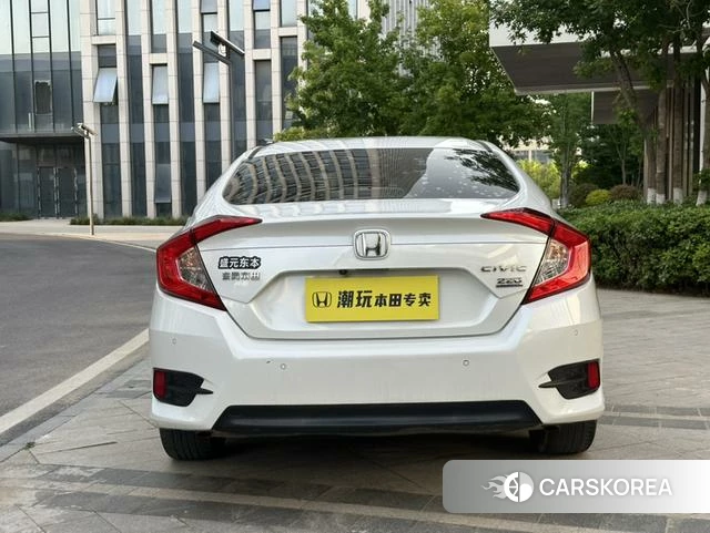 Honda Civic 2021 Белый из Китая, фото 6
